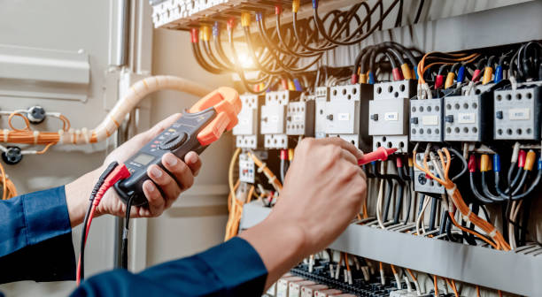 Best Circuit Breaker Repair  in Forest Hill, TX